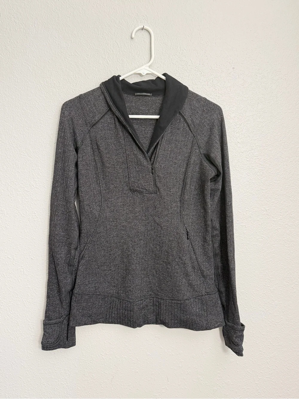 Lululemon Think Fast Pullover